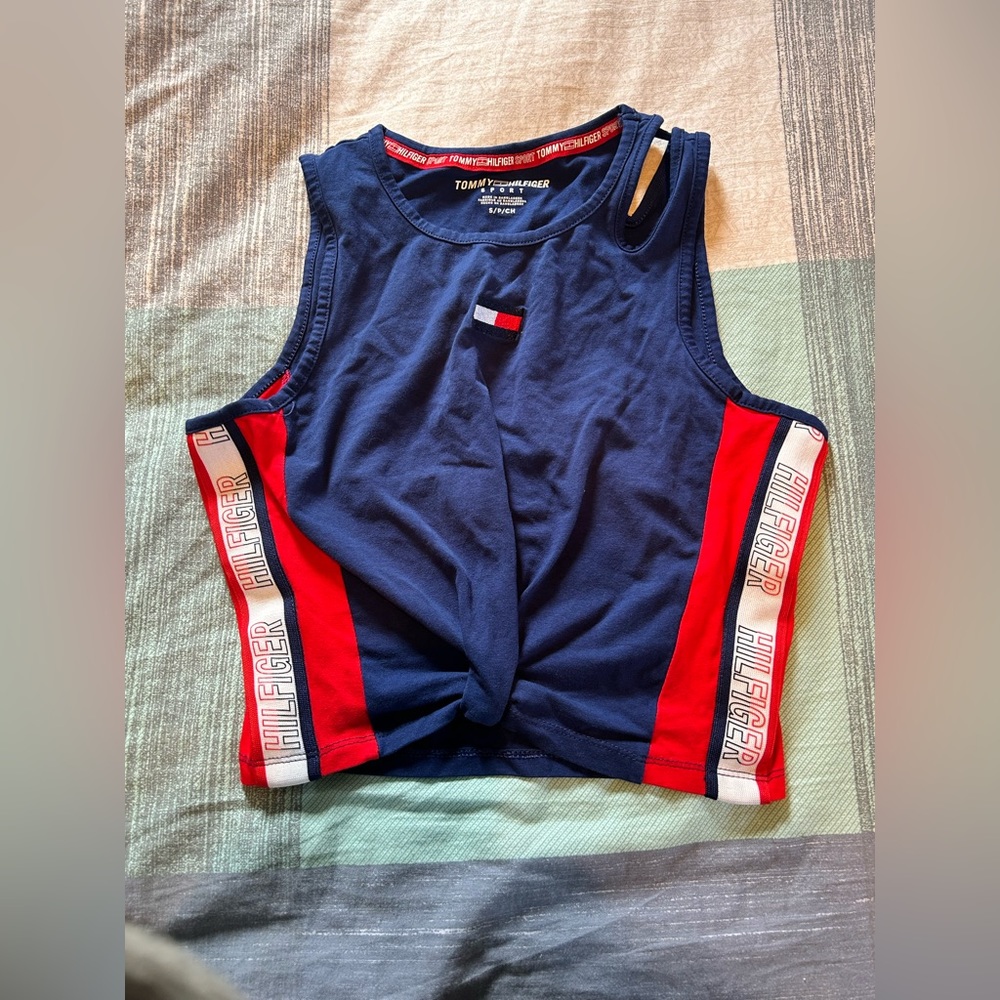 Tommy hilfiger top
